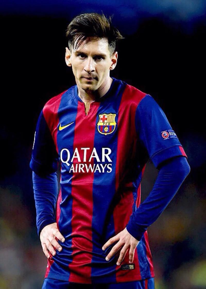 库里30岁后仍保持高水平：这数据超乔丹成历史第一+近8战场均30分