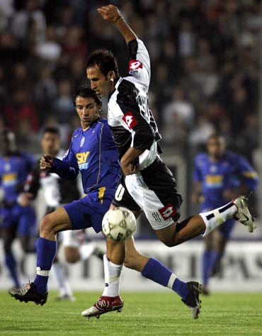 疯狂一天！1换2大交易达成，杨瀚森获重用，快船湖人崩盘输球