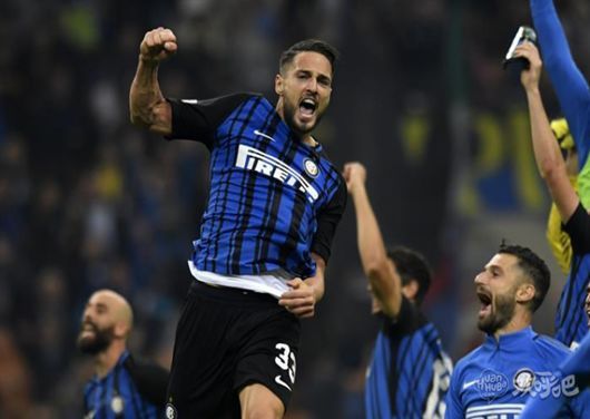 湖人逆转鹈鹕！拉拉维亚+双核轰88分，艾顿末节觉醒，替补仅11分