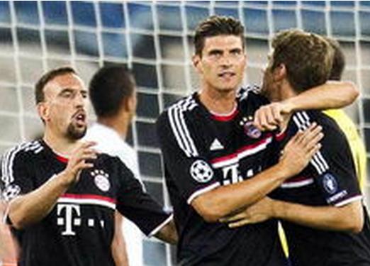 ROG魔盒X正式开售：高颜值潮酷摆件+万兆网口提速，锁定桌搭C位