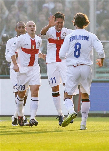 6胜21负到8胜2负！快船逆袭升至西部第11，挑战活塞能否再胜？