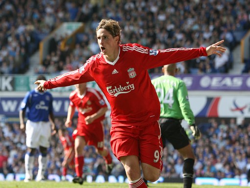 阿莫林回国远离曼联不禁开怀大笑，不必再受访500次！曝与巨头矛盾细节